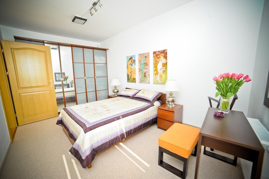 Luxury Rockefeller - Sea Towers Apartman Gdynia Szoba fotó