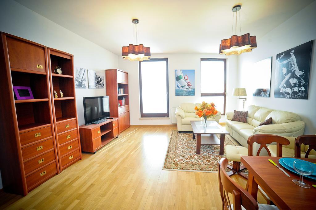 Luxury Rockefeller - Sea Towers Apartman Gdynia Szoba fotó